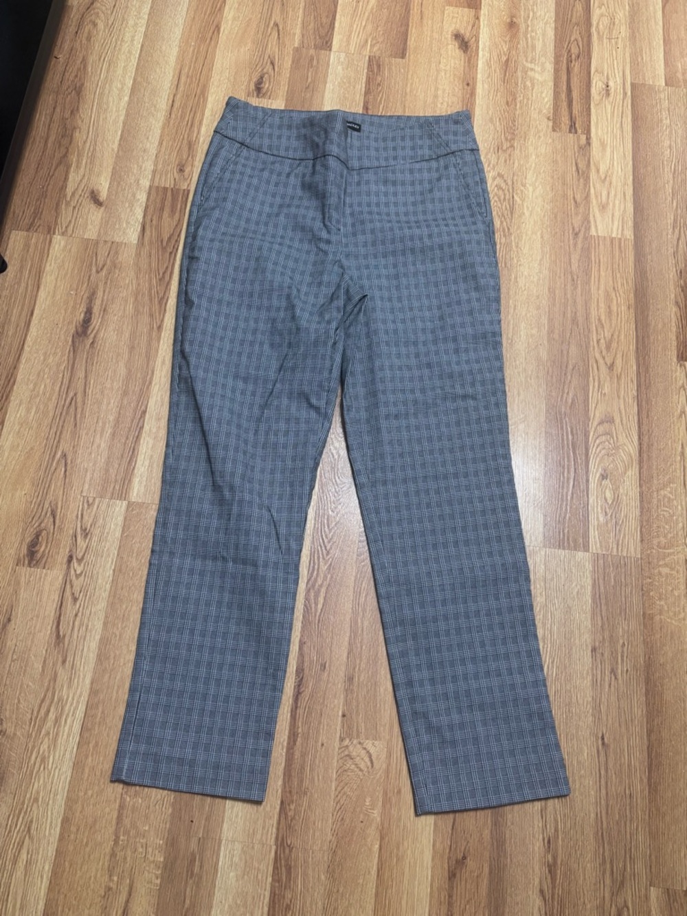 Women’s Gray Plaid Dress Pants